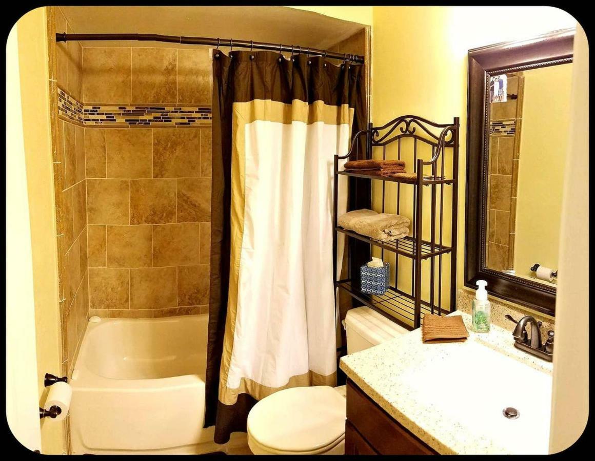 A Private Bedroom Orlando Exterior foto